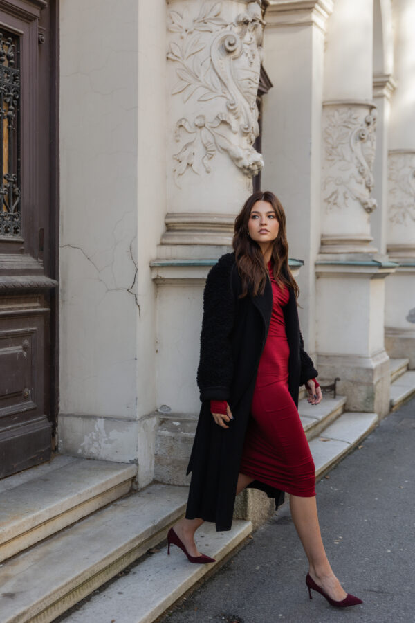 KAPUT REAL WOOL CRNI