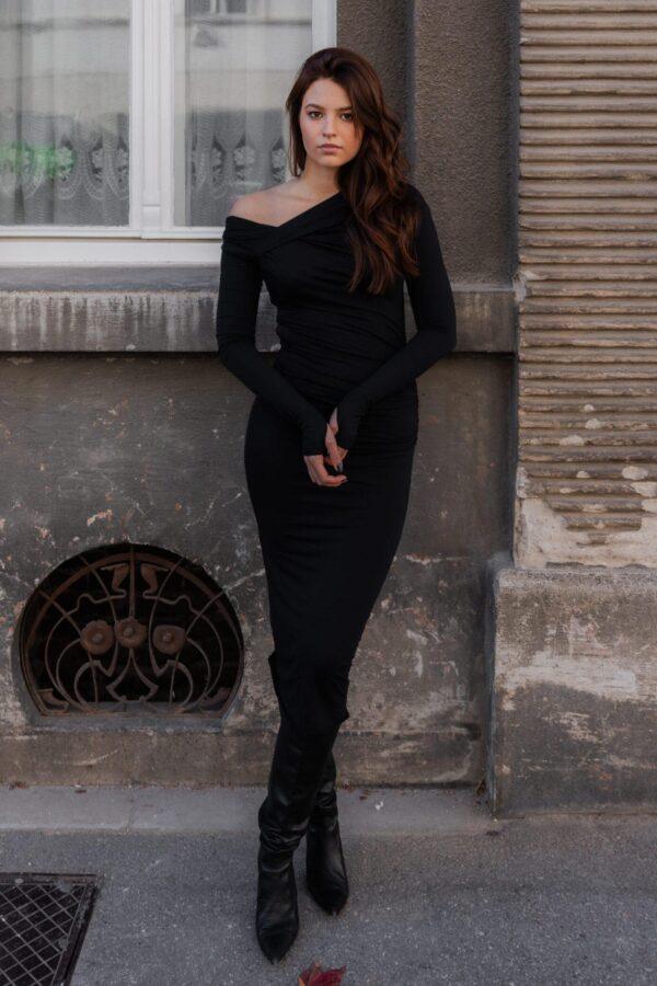 HALJINA ANNA BLACK
